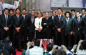 Real Madrid offer league trophy at the Government of Madrid headquarters