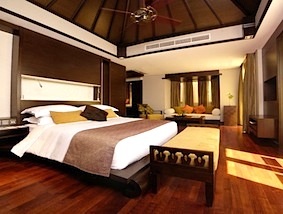 Anantara Dubai Palm Jumeirah guest room.jpg