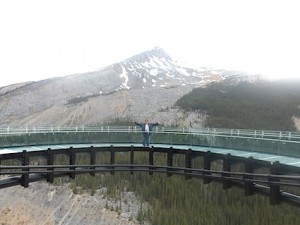 ITTN News & Features Editor Neil Steedman “walks on air” at the Glacier Skywalk in Jasper National Park