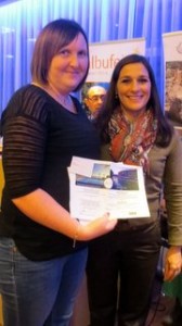 Lorraine Connolly ,Kanes Travel in Longford recives her prize from Ana Isabel Costa , Pestana Hotels.