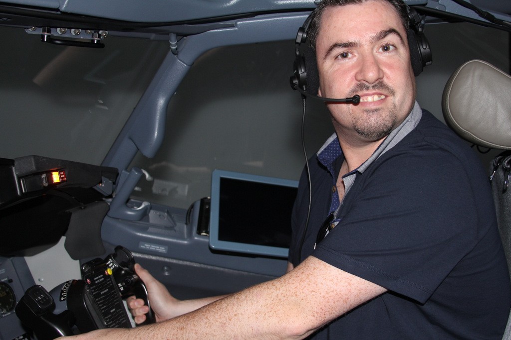 Andrew Lynch in the flight simulator.