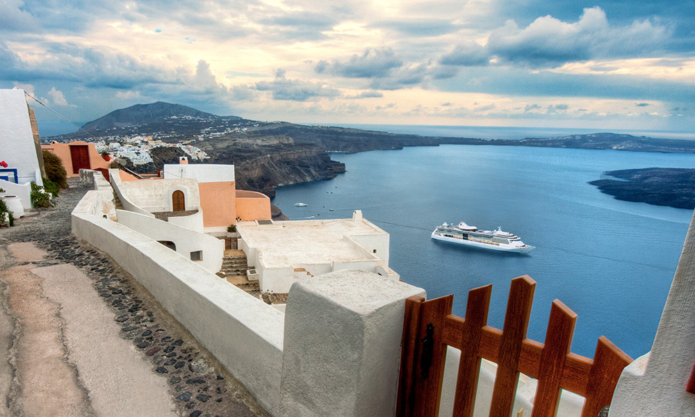 Royal Caribbean's Jewel of the Seas receives a $30 million makeover