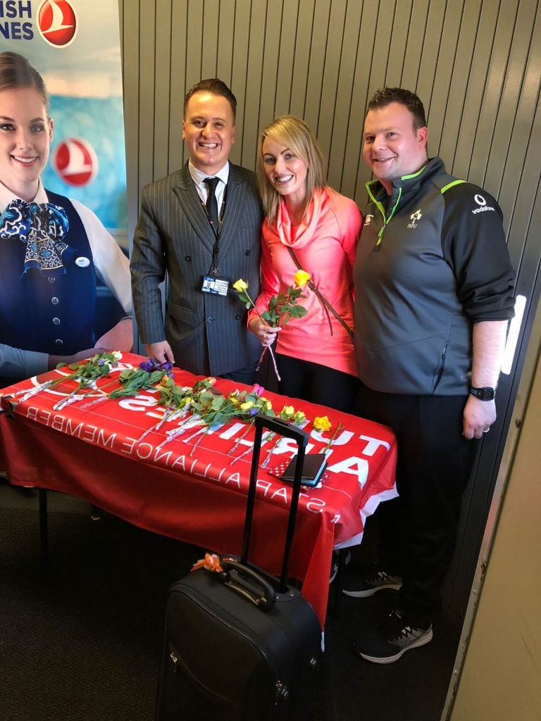 Turkish Airlines was surprising their passengers with roses to celebrate International Women’s Day at the boarding gate.