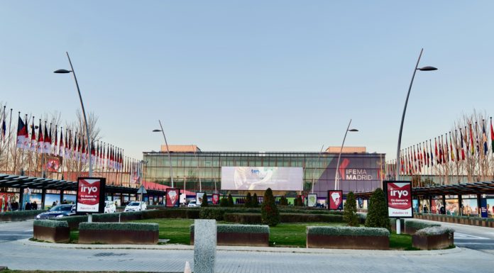 Fine wine and fair forecasts at Fitur 2022