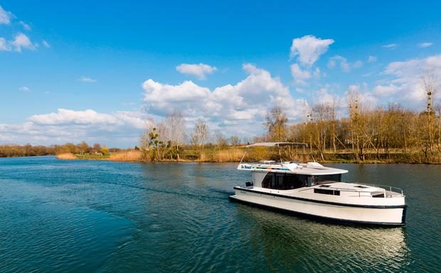 Emerald Star offers up to 25% off with flash sale