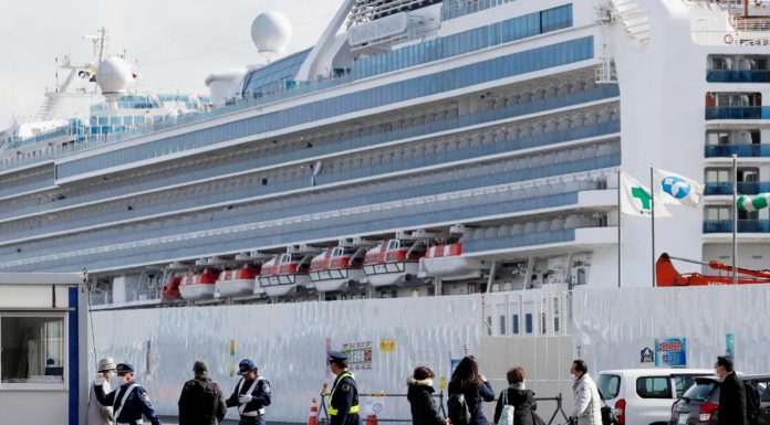 CDC says to avoid cruises due to Omicron surge in US