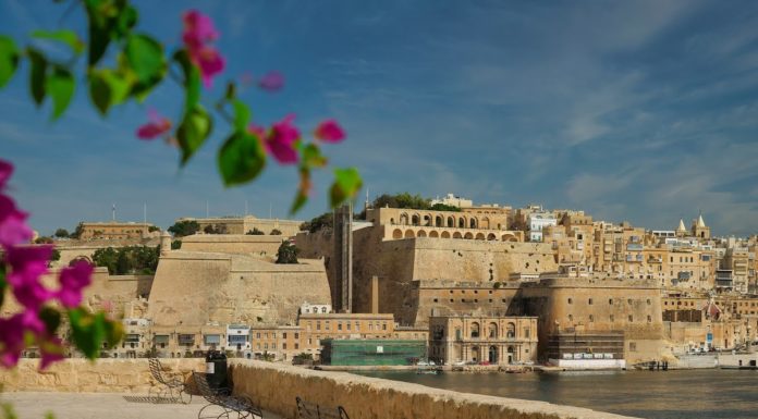 Shannon Airport Celebrates Inaugural Malta Flight