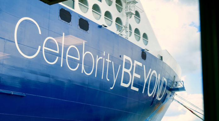 Celebrity Goes Above & Beyond