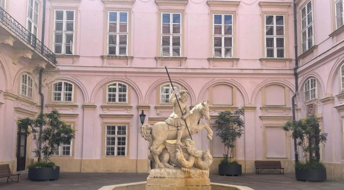 ITTN’s Sharon Jordan Dances into Another Day Onboard Uniworld’s Maria Theresa