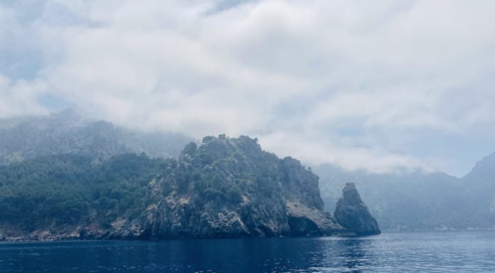 Winding Streets, Lemon Scents and Dry Wines in Mallorca