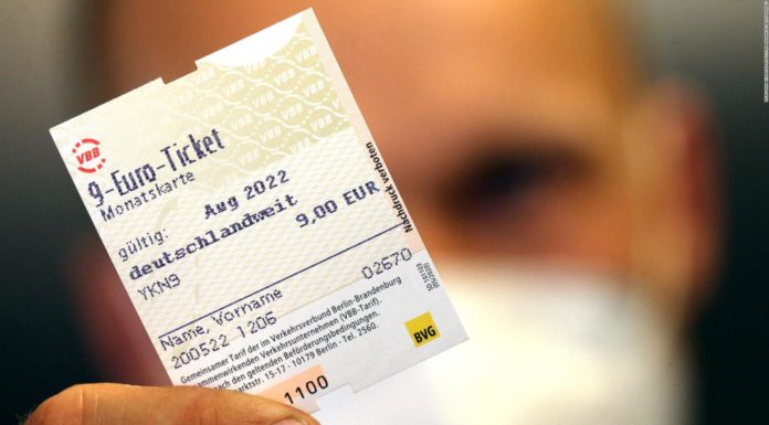 €9 Transport Ticket Slashes Emissions in Germany