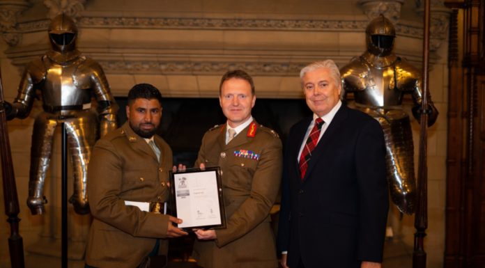 Loganair Recognised for Supporting the Armed Forces Community