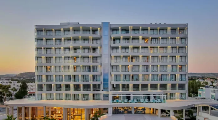 Radisson Opens First Resort Hotel in Cyprus