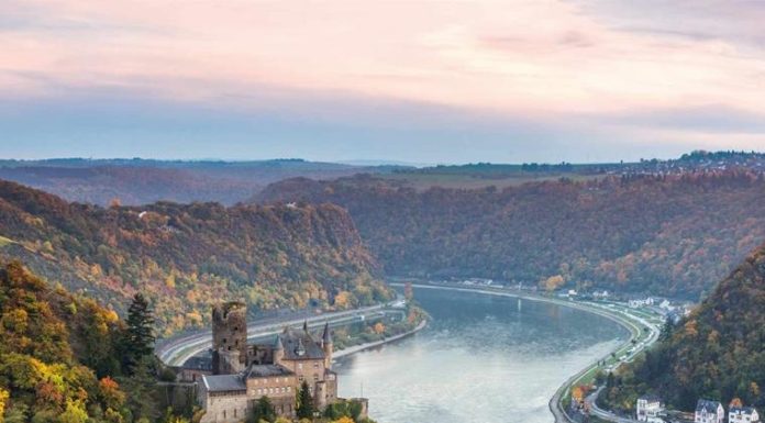 Why Choose APT Travel Marvel?