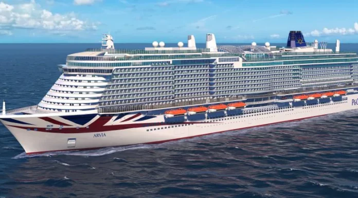 P&O Cruises Treating Passengers and Assessing Ship Following ‘Weather-Related Incident’ in Mallorca