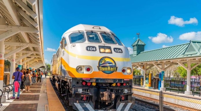 Universal Plans to Build Rail Stop in Orlando’s Tourism District