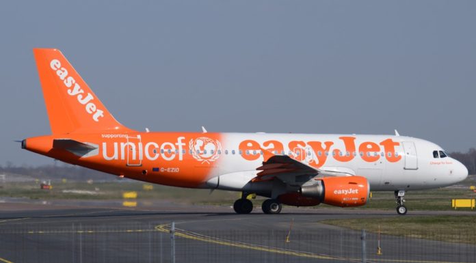 EasyJet Launches In-Flight Collection for Earthquake Children
