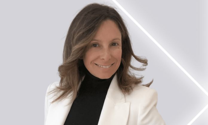 Untitled design - 2023-03-21T105830.406 BEONx Chief Customer Officer