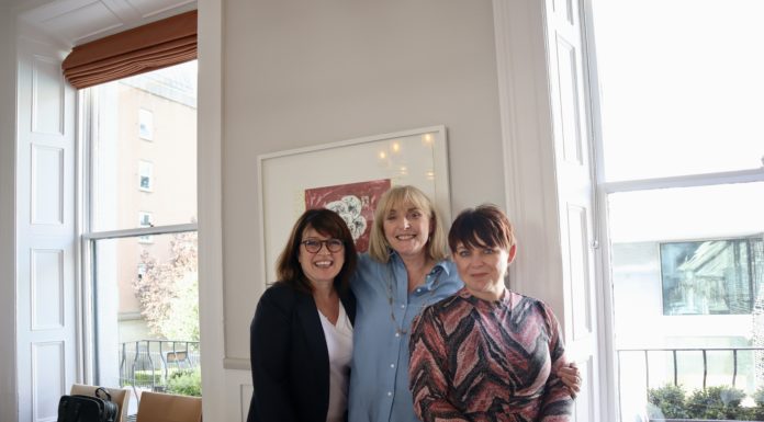 American Holidays Host Trade Media in Bang