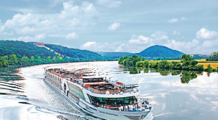 Riviera Travel Launches Travel Agent Engagement Committee