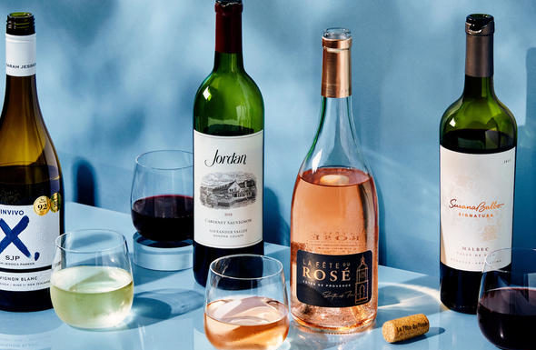 Delta Air Lines Adds 17 High Quality Wines to Inflight Menu