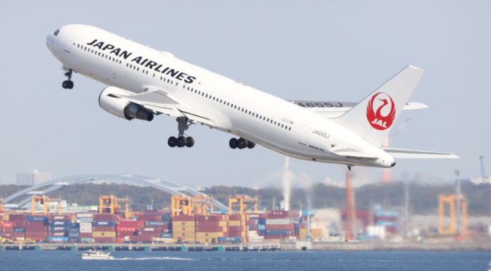 Japan Airlines Relaxes Refund and Ticket Change Policy in Light of Tokyo Air Crash
