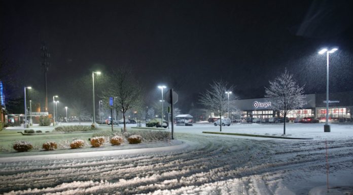 Winter Storm Finn Wreaks Havoc Across US, Triggering Power Outages and Flight Disruption