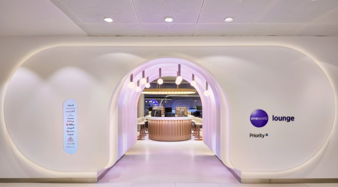 OneWorld Alliance Launches First European Lounge, in Amsterdam Schiphol