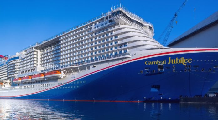 Carnival Cruise Line Partners with DXC Technology to Improve Employee & Passenger Serving IT Infrastructure