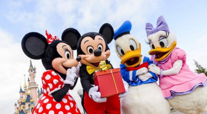 Expert Reveals Top Tips for Planning 2024 Disney World Holiday on a Budget