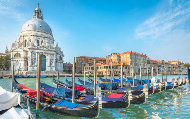 Venice Limits Tour Groups to 25 People in Latest Fight Against Overtourism