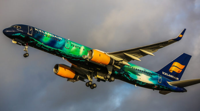Icelandair Offers Irish Holidaymakers Second Chance to Catch Northern Lights