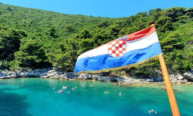 Croatia Ranked as Having Cleanest Coastal Swimming Waters in Europe