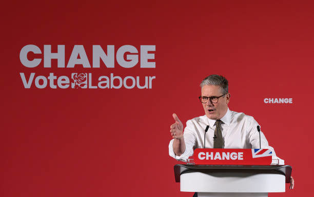 Starmer Urged to Drive Green Agenda in Aviation as Part of his UK Recovery Plan