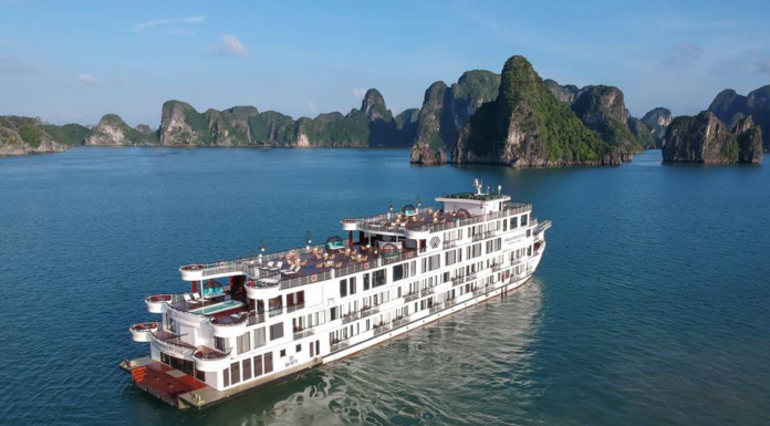 Ambassador Cruise Launches ‘One Adventure, Two Wonders’ Package in Vietnam
