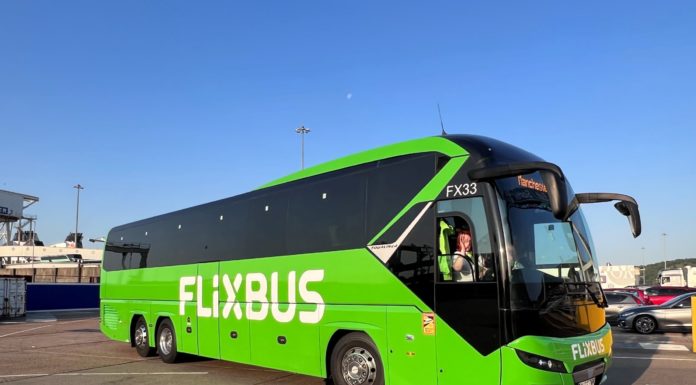FlixBus Service Expands Into Ireland, with Expressway Partnership