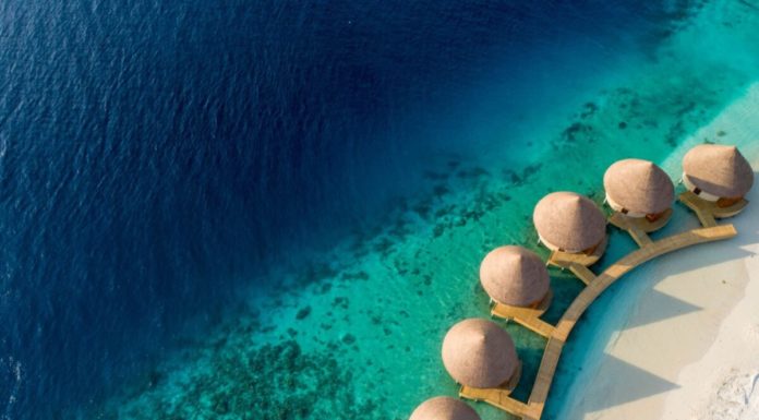 Sleeps Till Christmas, Shhhh, Escape to InterContinental Maldives with their Festive Offer