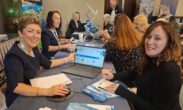 More than 300 Attendees Enjoy Inaugural JWT Cruise Show in Galway