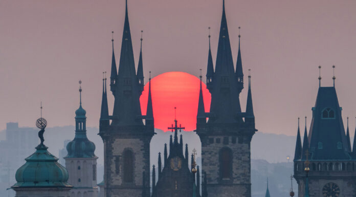 Etihad Adds Warsaw and Prague to Growing European Route Network