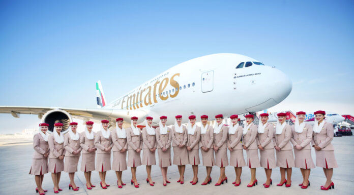 World’s Largest Passenger Jet – Emirates’ A380 – Attracts Over 7,000 Visitors at Bahrain Airshow