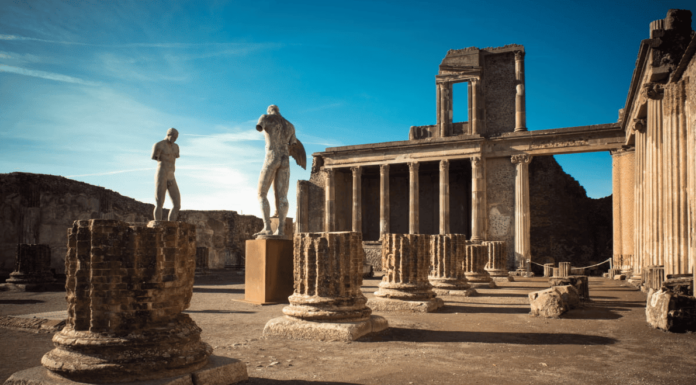Pompeii Limits Daily Visitor Numbers to 20,000 People to Protect Site from Overtourism