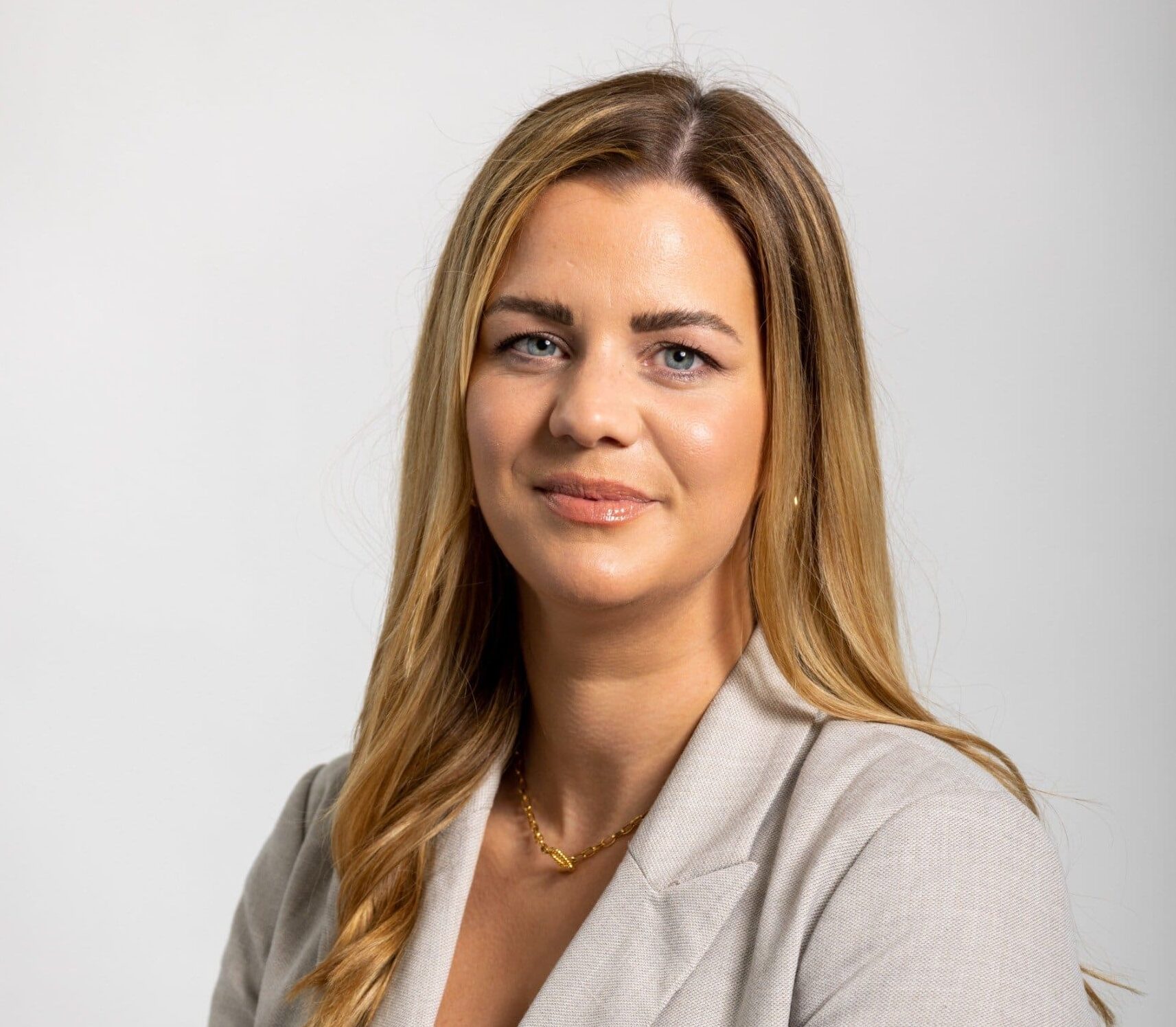 TUI Appoints Amy Dowling Communications Chief for UK & Ireland