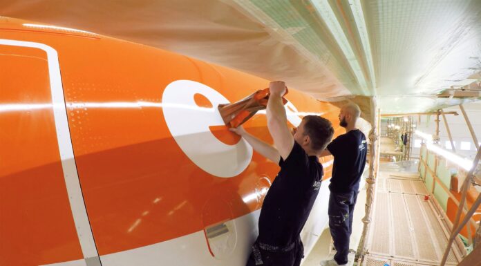 EasyJet Trials Fuel Saving Lower Weight Paint with Dublin-Based Aircraft Maintenance Firm MAAS Aviation