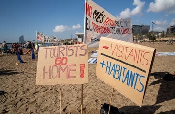 More Anti-Tourist Protests Anticipated Across European Sun Destinations in 2025