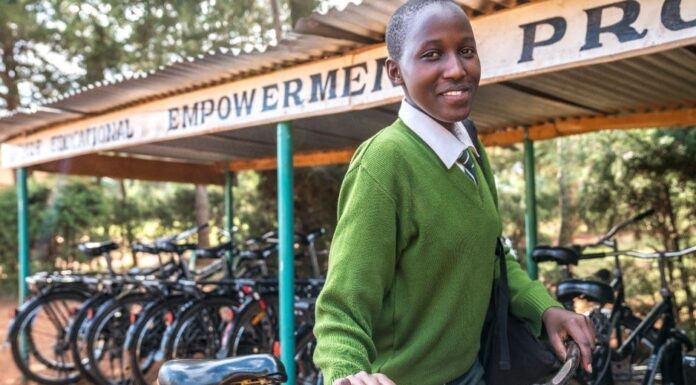 Intrepid Travel Partners with World Bicycle Relief for Unique Kenya Trip