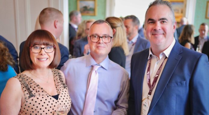 Travel Counsellors, Sharon and Roger, Grow Their Businesses With TEAMS