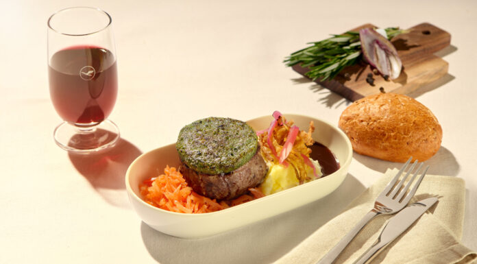 Lufthansa Introduces New Business Class Menus for Short and Medium Haul Flights