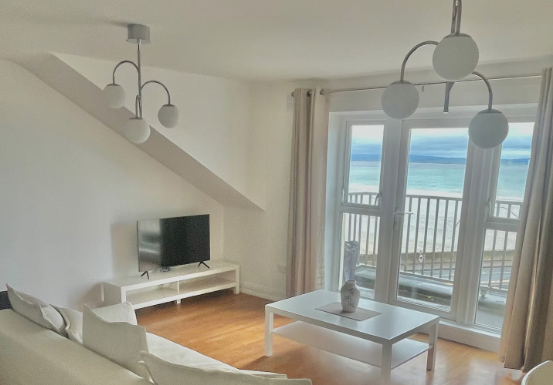 Airbnb Reveals Top Trending Spring Getaway Destinations for Irish Guests