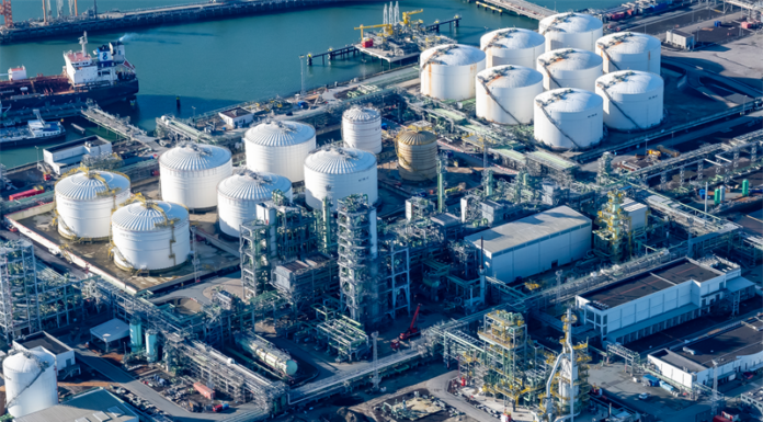 Green Energy Giant Neste Begins Production of SAF at Rotterdam Refinery