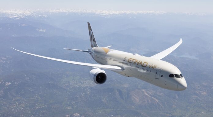 Etihad Reaches 300 Daily Passenger Flight Growth Milestone